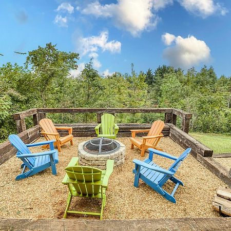 Sky High Lodge By Bk Stays. Large Cabin. Amazing Views. Game Room. Jacuzzi. Six Bedrooms. Sleeps 12 블루리지 외부 사진