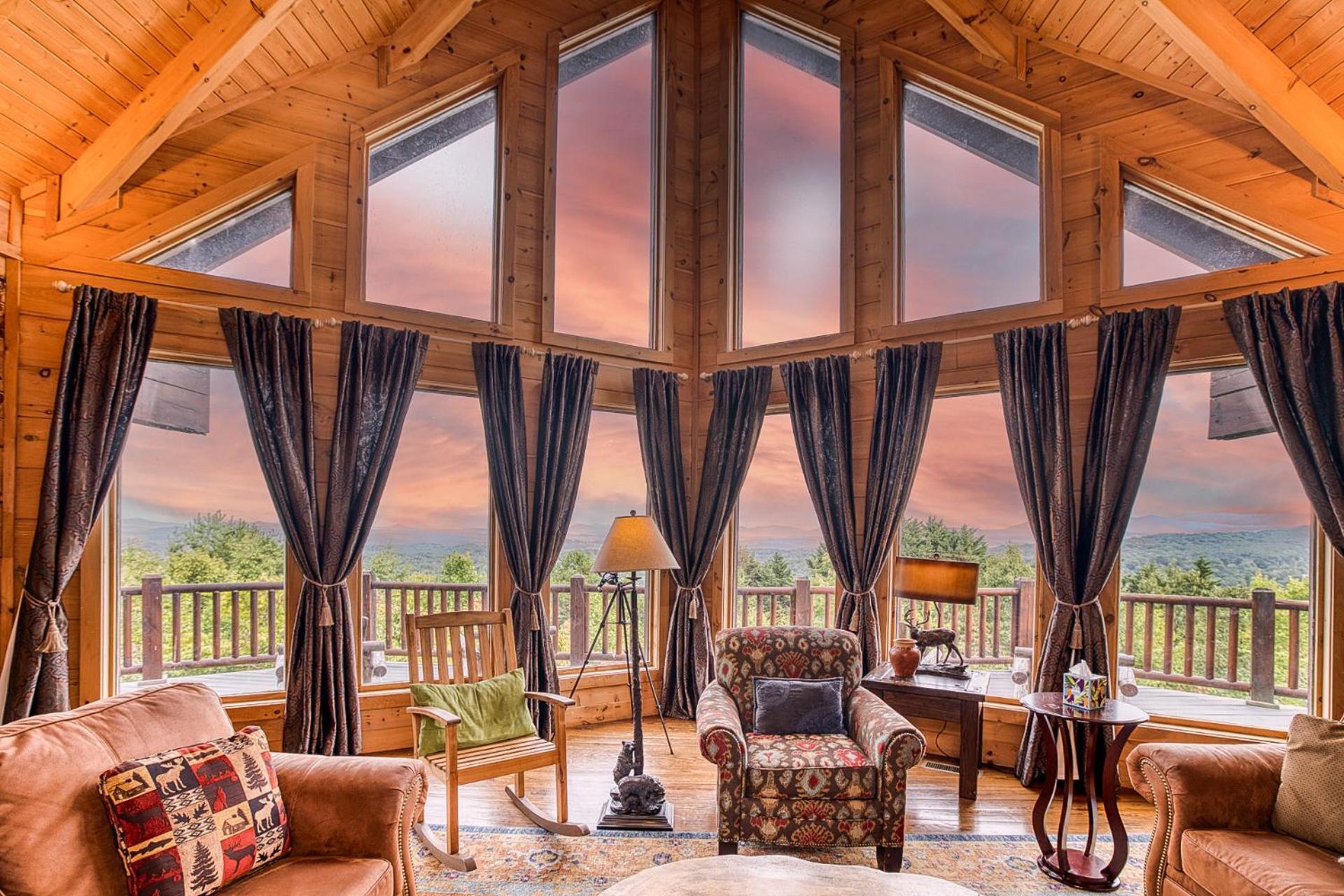 Sky High Lodge By Bk Stays. Large Cabin. Amazing Views. Game Room. Jacuzzi. Six Bedrooms. Sleeps 12 블루리지 외부 사진