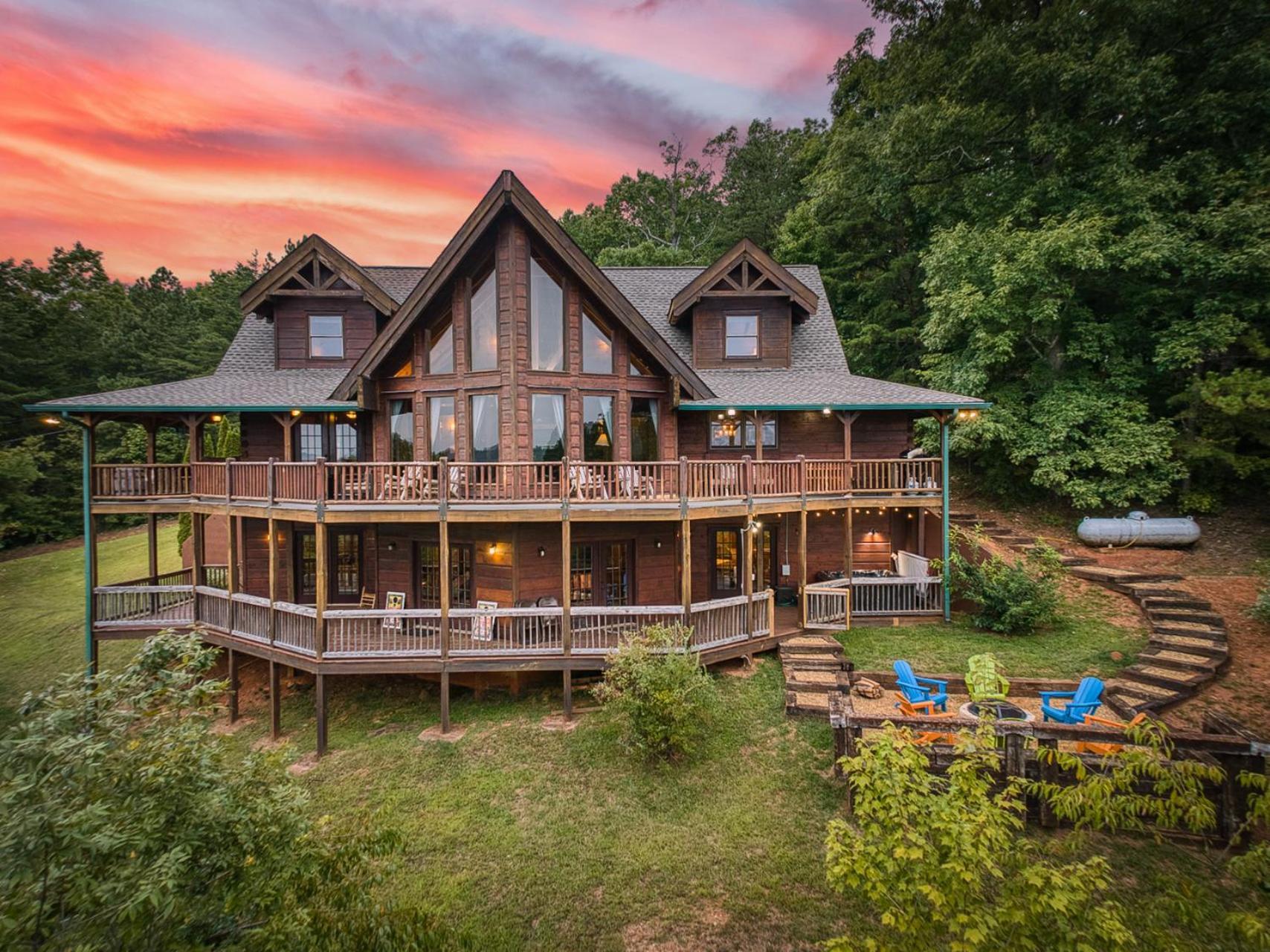 Sky High Lodge By Bk Stays. Large Cabin. Amazing Views. Game Room. Jacuzzi. Six Bedrooms. Sleeps 12 블루리지 외부 사진