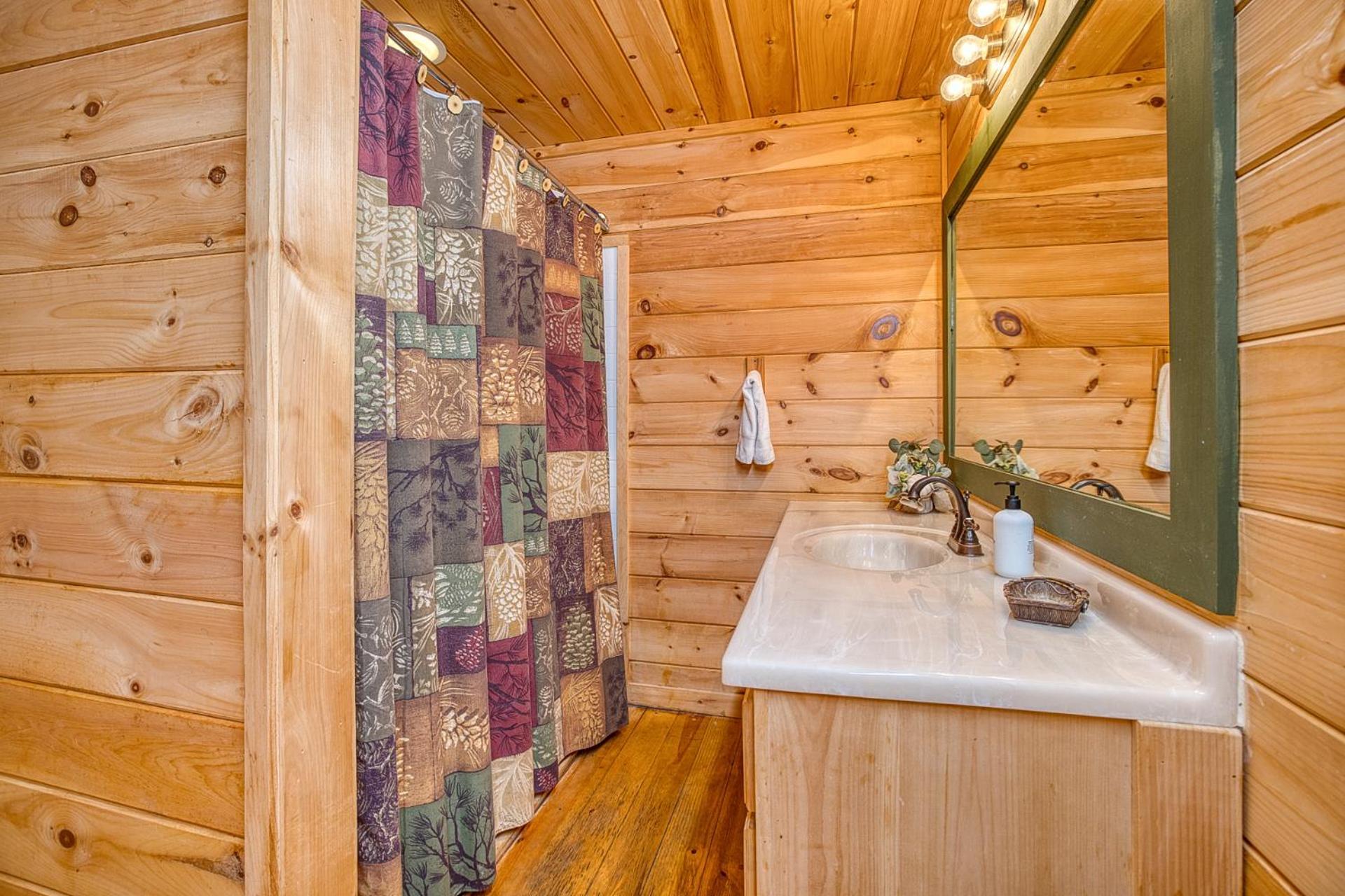 Sky High Lodge By Bk Stays. Large Cabin. Amazing Views. Game Room. Jacuzzi. Six Bedrooms. Sleeps 12 블루리지 외부 사진