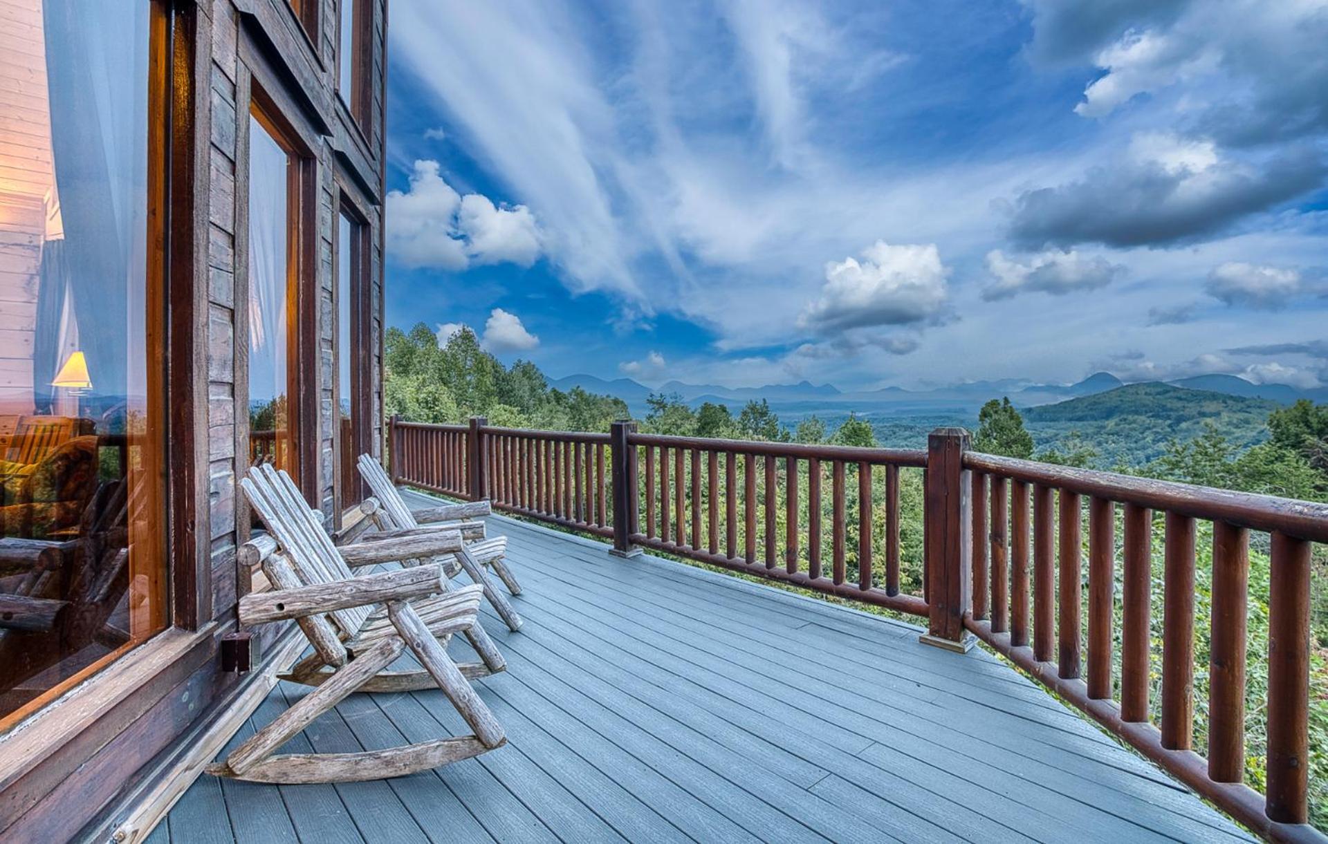 Sky High Lodge By Bk Stays. Large Cabin. Amazing Views. Game Room. Jacuzzi. Six Bedrooms. Sleeps 12 블루리지 외부 사진