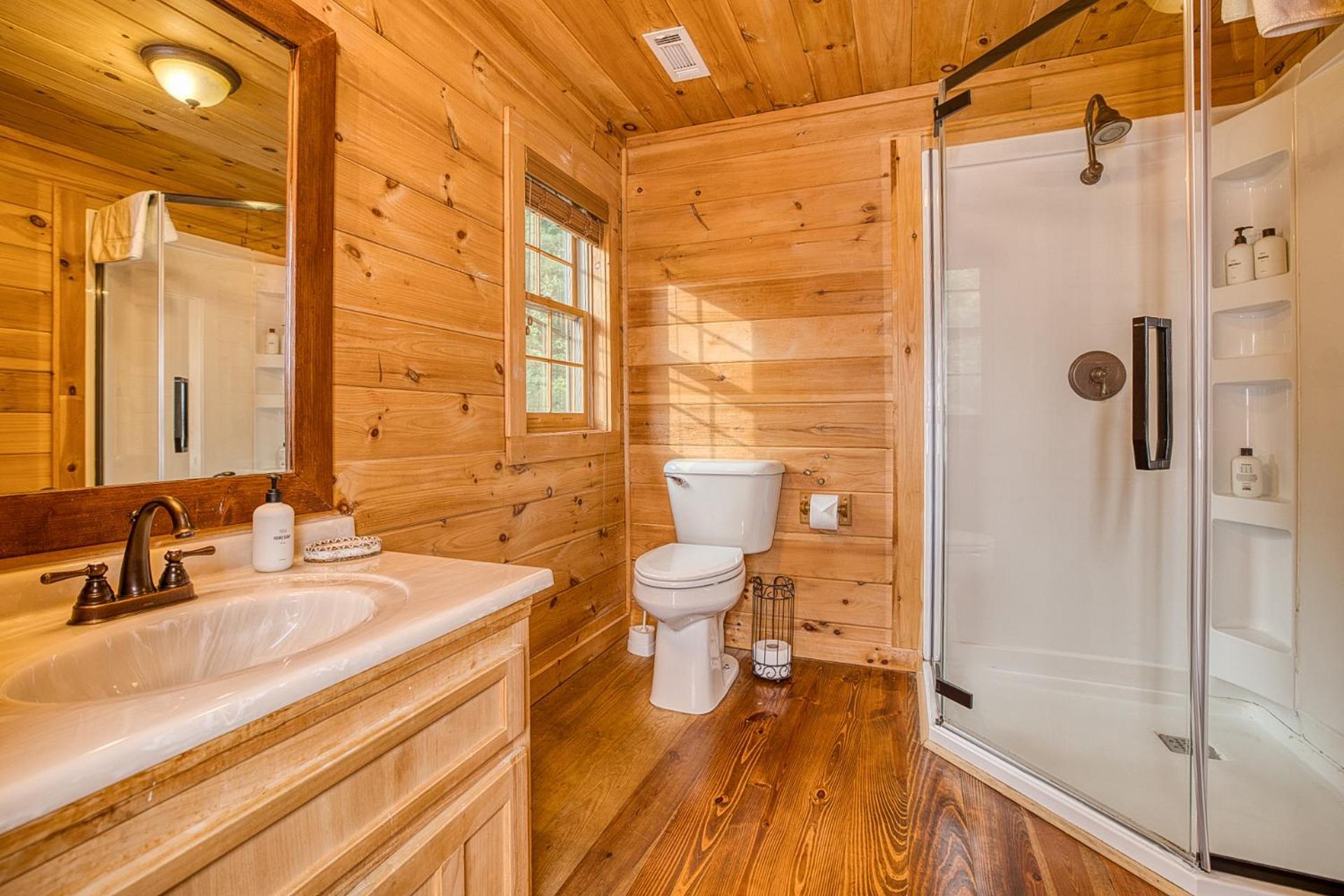 Sky High Lodge By Bk Stays. Large Cabin. Amazing Views. Game Room. Jacuzzi. Six Bedrooms. Sleeps 12 블루리지 외부 사진